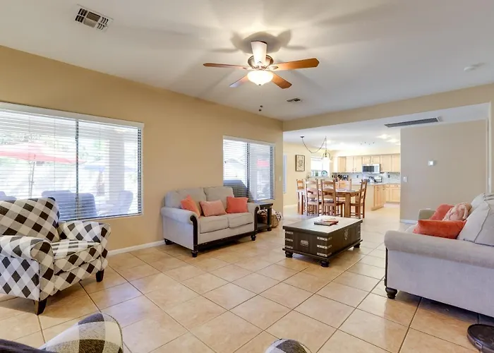 Spacious Near Pebble Creek Goodyear