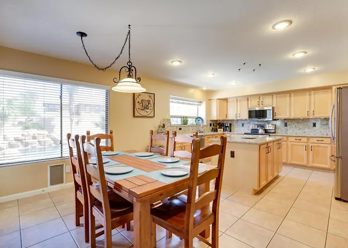 Spacious Near Pebble Creek * Goodyear
