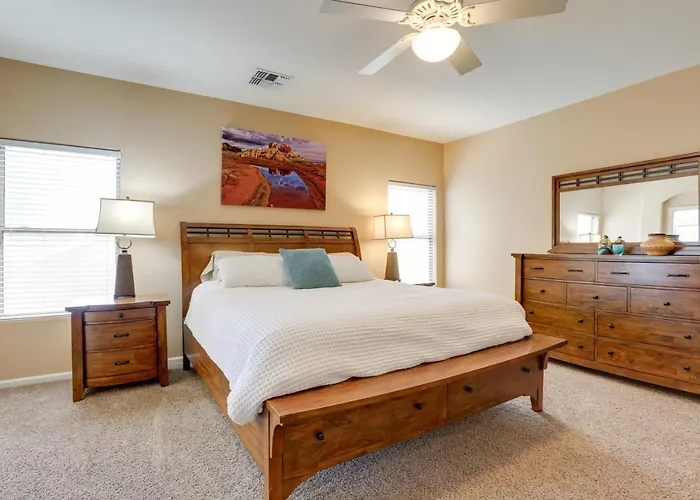 Holiday home Spacious Near Pebble Creek Goodyear