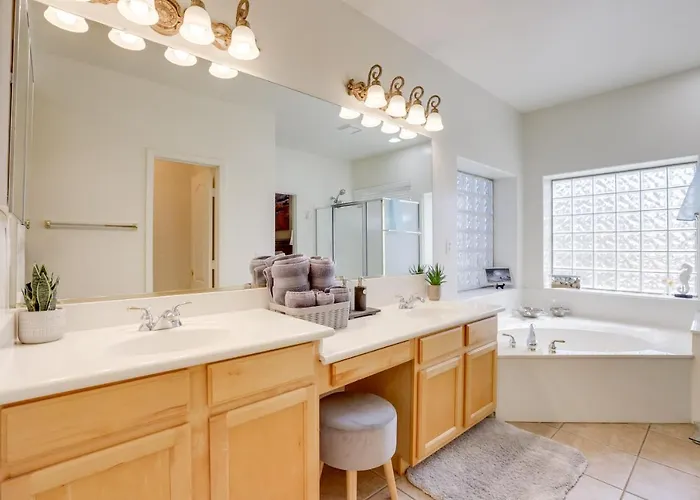 Spacious Near Pebble Creek Holiday home